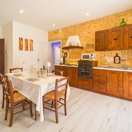 Semesterbostad Pet Friendly In With Kitchen *