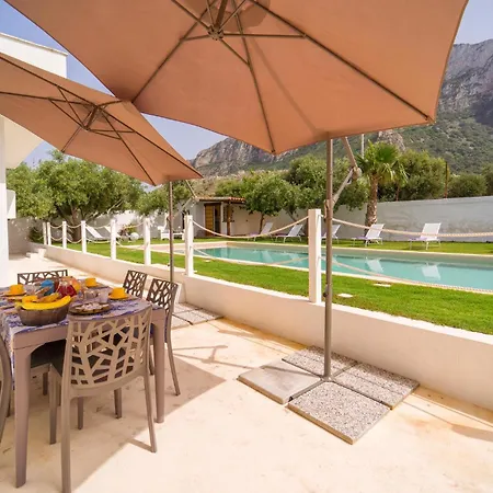 Semesterbostad Pet Friendly In With Kitchen *